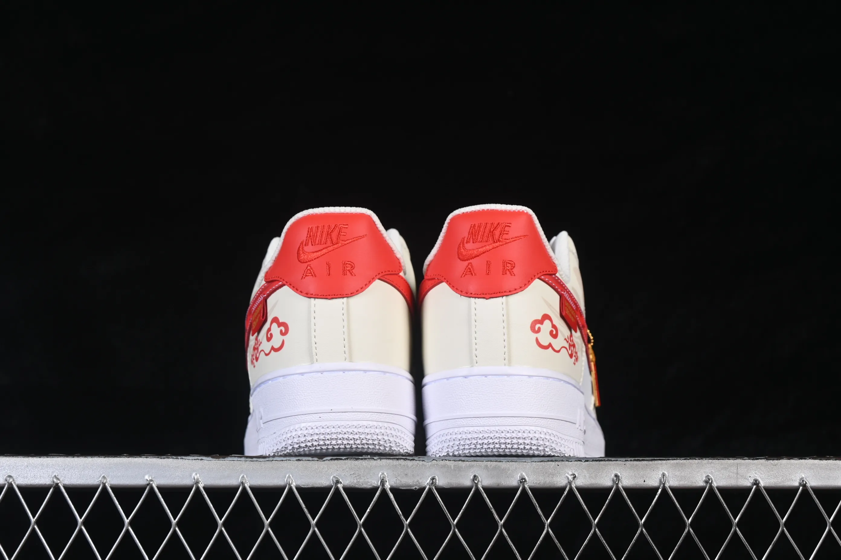 All categories Nk Air Force 1 Air Force series Nk Air Force 1 Low Air Force low-top Nike Air Force 1'07 Low Year of the Horse series Air Force 1 low-top casual sneakers ZH0316-169